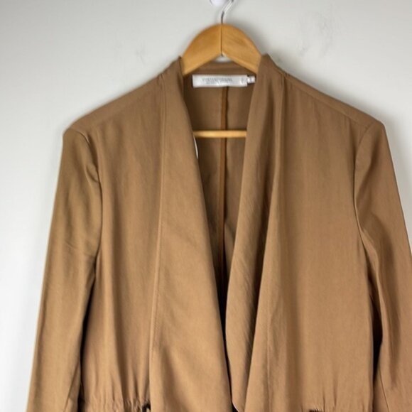 Simons contemporaine camel blazer size medium - Picture 2 of 7